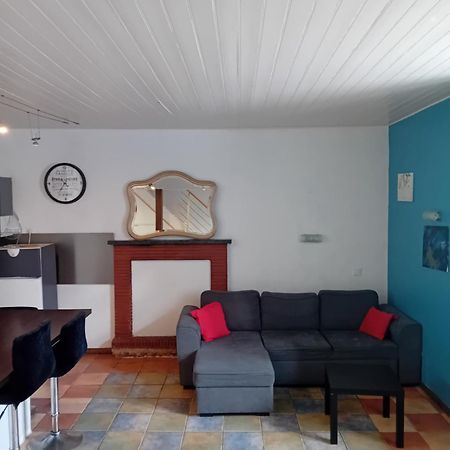 Maison De Bourg Dingé Dış mekan fotoğraf